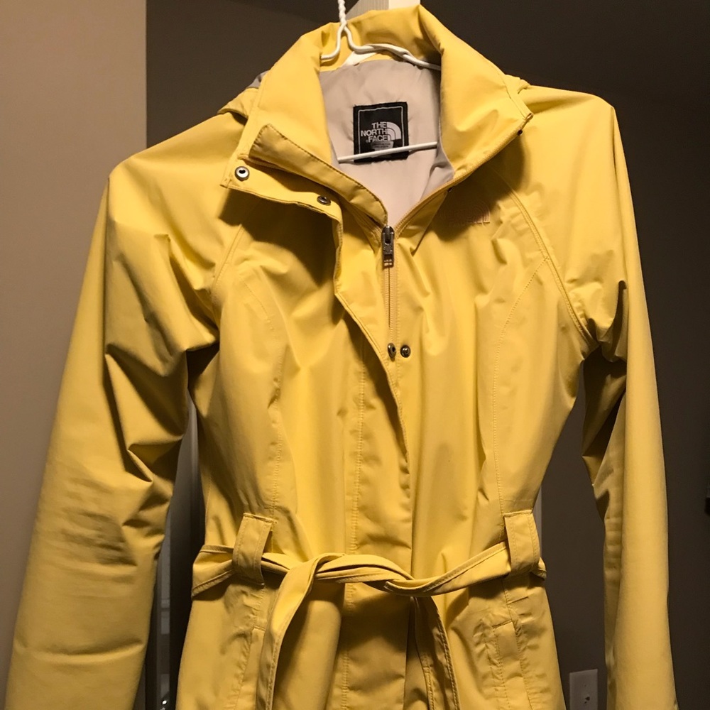 NorthFace size small yellow short raincoat with tie waist
